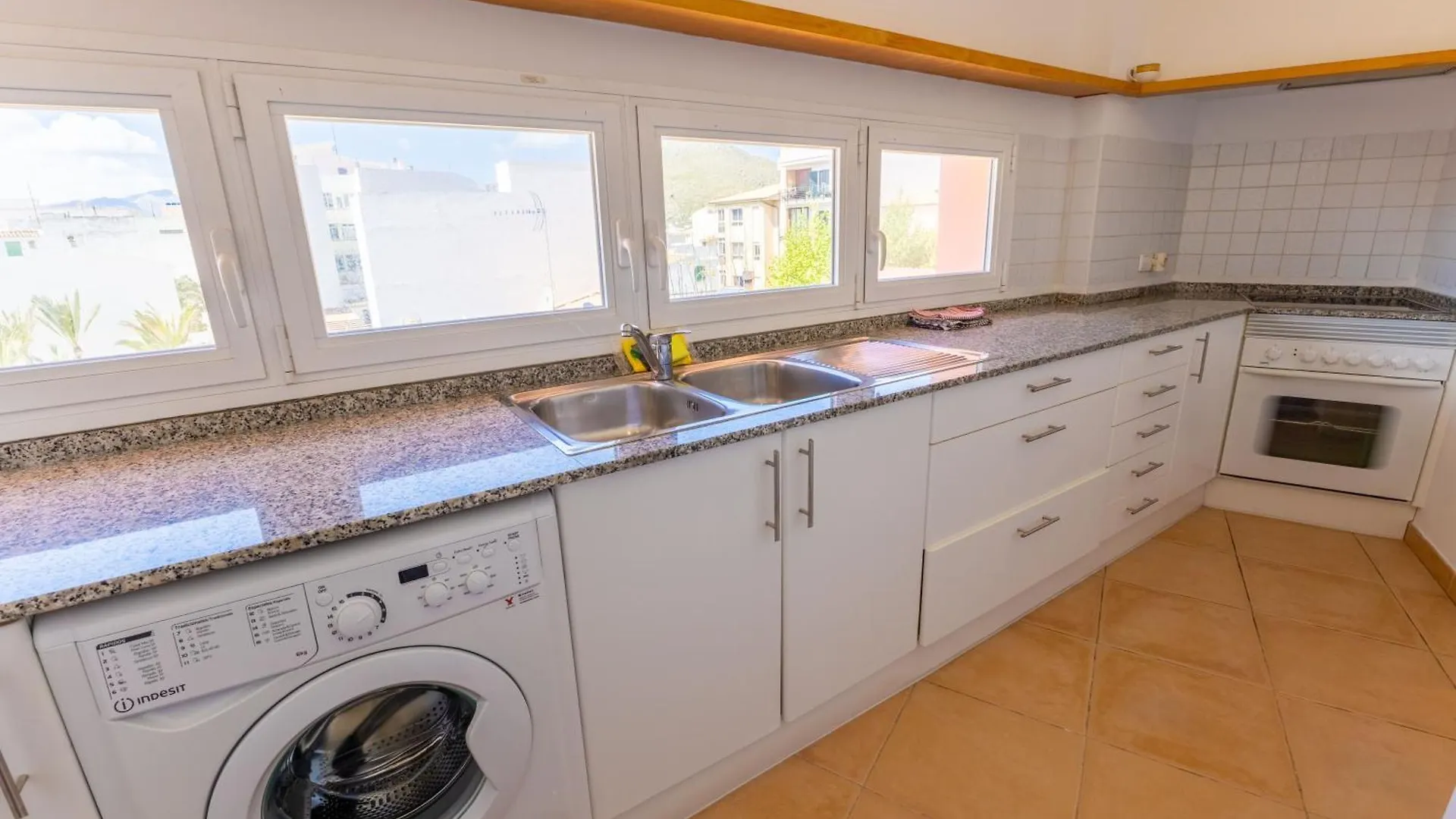 Nice Apartment With Wifi And Pool Port de Pollença